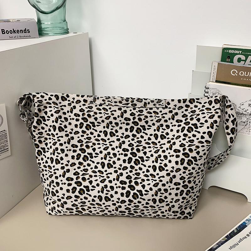 Leopard Print Canvas Shoulder Bag Women Crossbody Bag Large Capacity Tote Bag