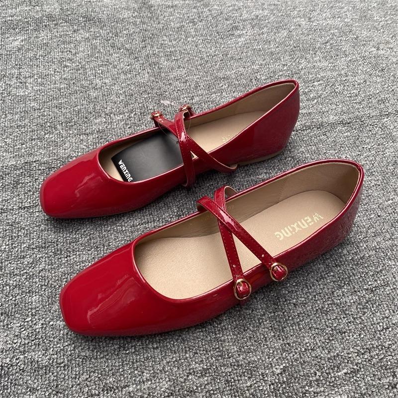 Fashion Flat Shoes for Women Spring Autumn 2025 Vintage Patent Leather Mary Jane Shoes Square Toe Plus Size 43 44 Single Shoes for Women