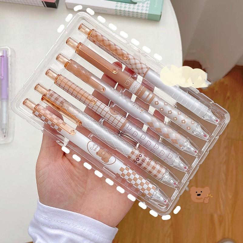 6 adet/takım Yaratıcı Jel Kalem Moda Sevimli Karikatür Hayvan Meyve Tarzı Jel Kalem 0.5mm Siyah Mürekkep Kırtasiye Jel Kalem Öğrenci Malzemeleri