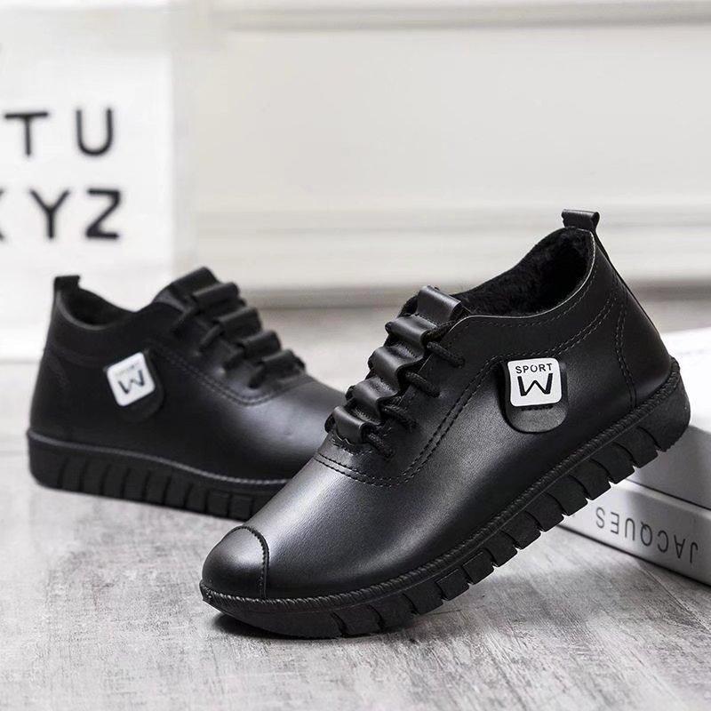 Women's Plus Size Sporty Leather Slip-On Loafers with Elastic Laces
