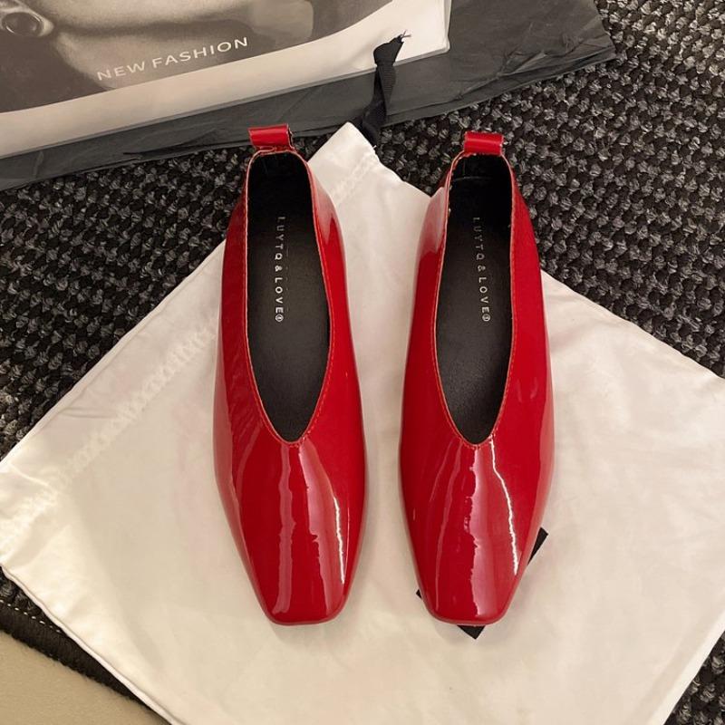 

Fashion 2025 Vintage Genuine Leather Pumps Women Square Toe Low Heels Office Ladies Daily Concise Flats Female Walk Pumps Red 35 красный