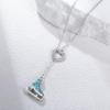 Collana Ghiaccio Pattini Colori Caramella con Dettagli in Cristallo e Tema Sportivo Cartoon per un Fascino Giovanile