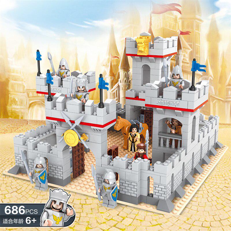 Knight Castle Building Blocks 686pcs Enlightenment Children Education Building Brick Toys