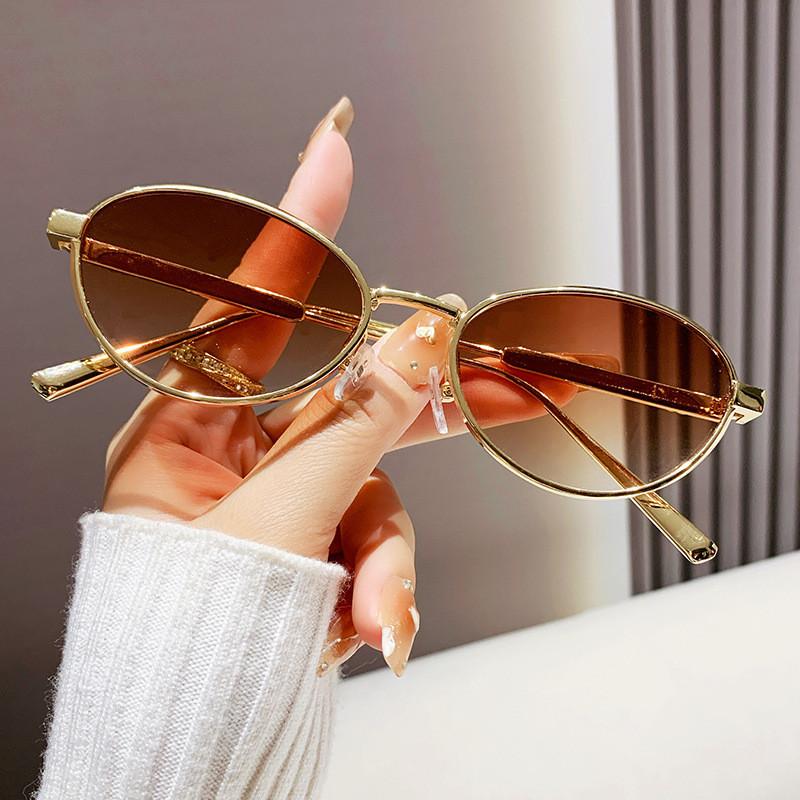 Euro Metal Oval Sunglasses With Uv400 Protection For Fashionable Summer Outings