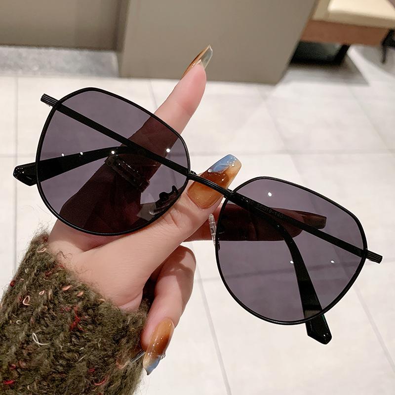 High-value round-frame sunglasses, UV-proof sunshades for men and women, European and American trend driving polarized sunglasses