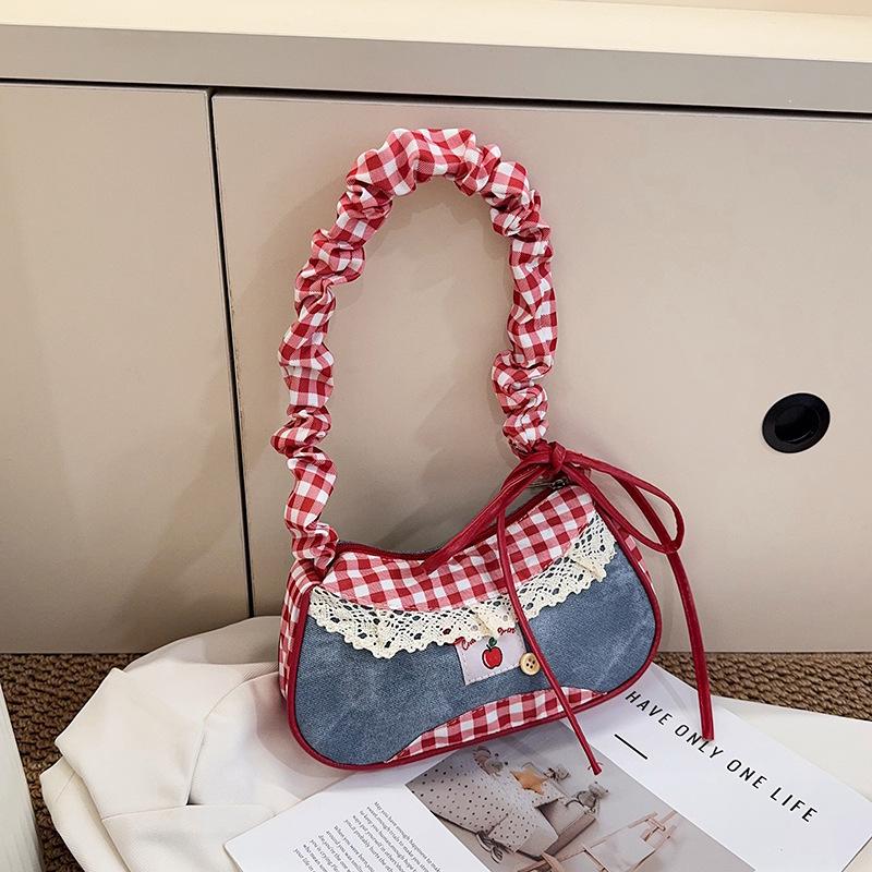 

High-value splicing denim underarm bag women s lace portable shoulder bag sweet girl messenger bag