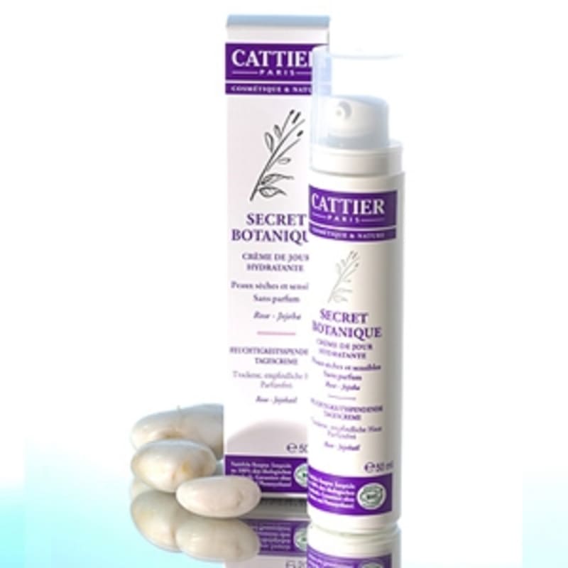 

Cattier Дневной крем с розой и маслом жожоба 50 мл