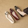 B spitzer Strass quadratische Schnalle flache Mund Einzel Schuhe Nische rutschfest Temperament Keil flache Schuhe Mode Damen Schuhe