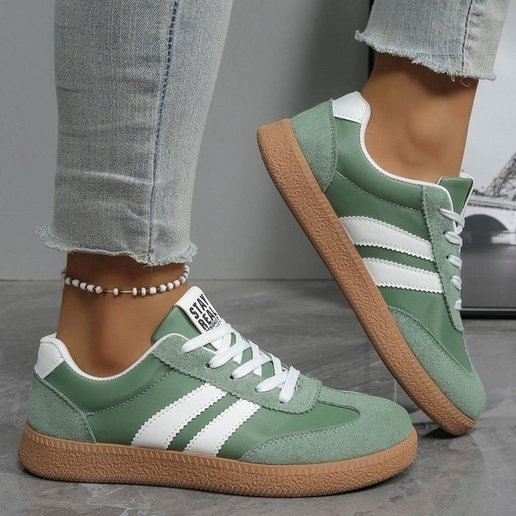 Flat Shoes, Sports Board Shoes, Breathable and Fashionable Casual Shoes