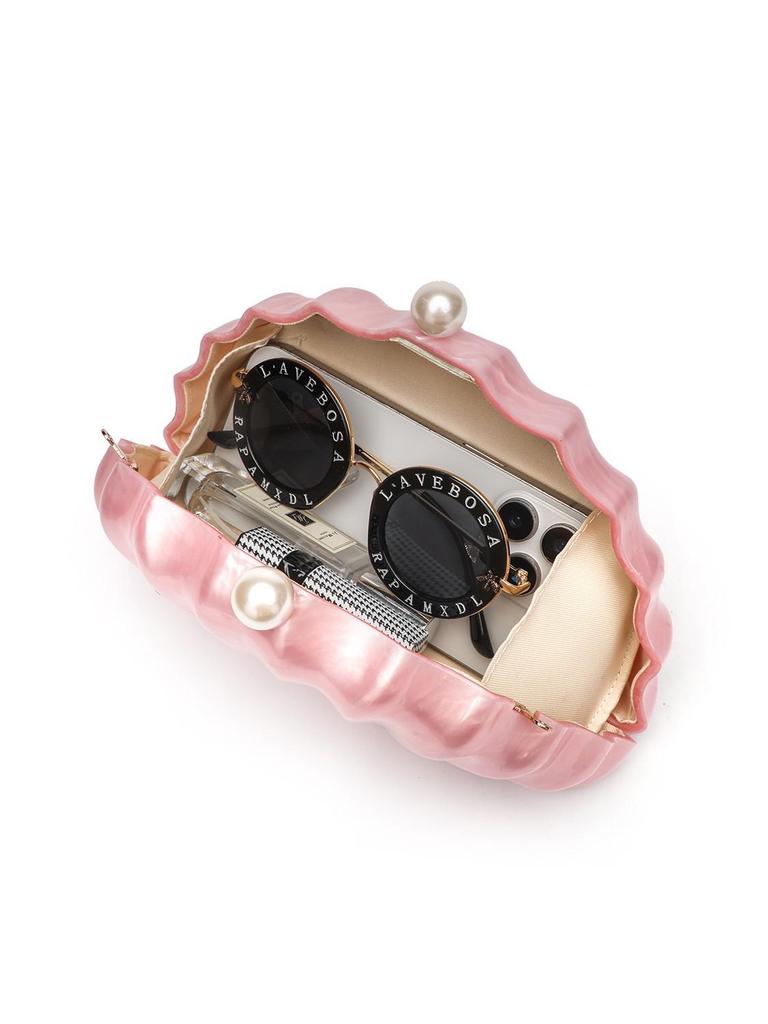 Women's Stylish One-Shoulder Crossbody Bag: Irregular Shell Acrylic Clutch for Weddings & Banquets