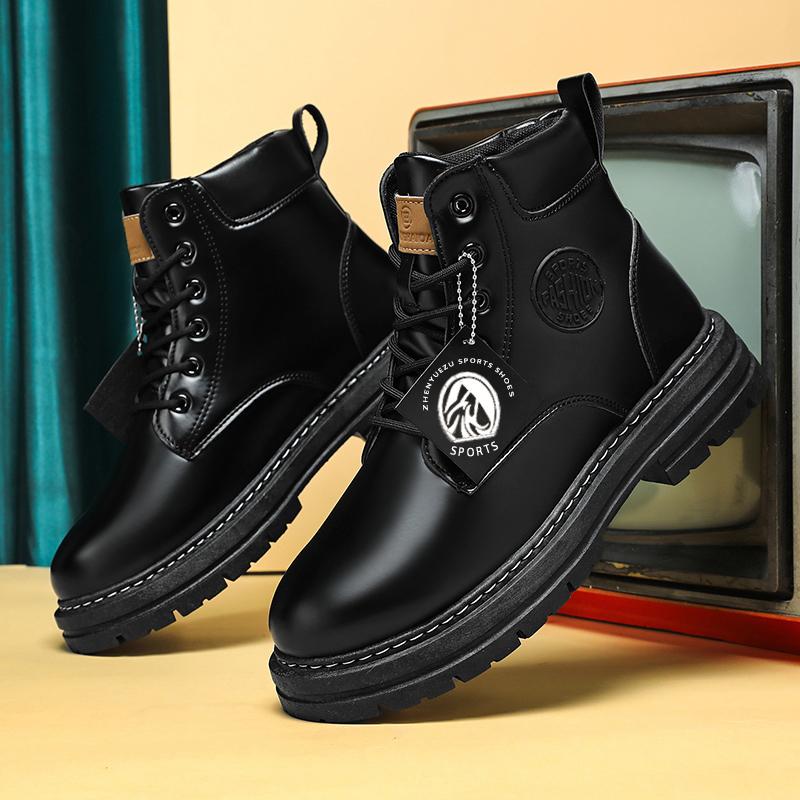 Classic Men Boots Men's High Top Leather Work & Safety Shoes Motorcycle Outdoor Breathable Ankle Labor Protection Yellow Boots