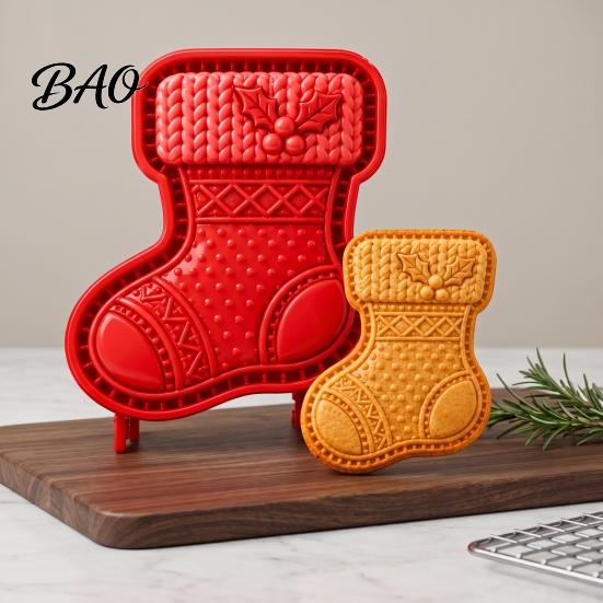 Kitchen Baking Supplies Christmas Cookie Cutter, Push Type Integrated Mold, Plastic Biscuit Cutters Clay Decorating Tool for Holiday Santa Claus Press