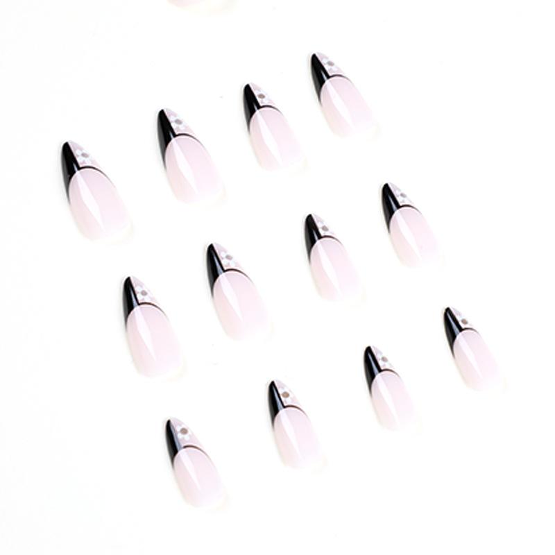 Náplast na falešné nehty Francouzské nehtové umění Černá Zlatá Květinová náplast na nehty Připevňovací nehty Nehtové umění