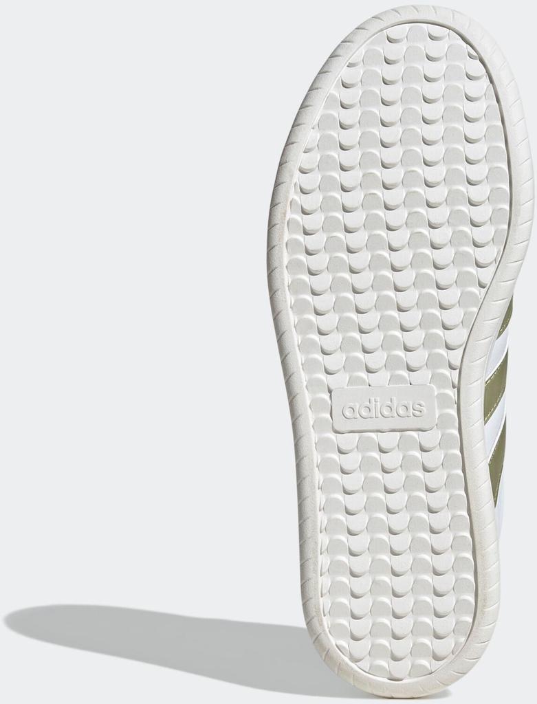 Кроссовки Adidas Barreda Women cloud white gold met alumina
