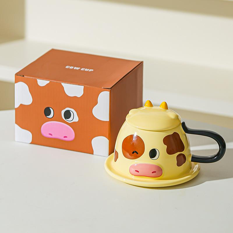 Kreativní Roztomilý Kreslený Třírozměrný Pár Kráv Hrnek na Vodu Keramický Hrnek s Víčkem Panenka Roztomilý Mazlíček Hrnček Hrnek na Kávu