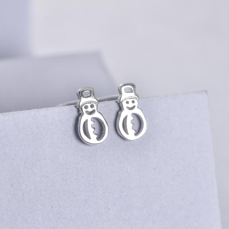 

Weiheng s925 Sterling Silver Christmas Snowman Stud Earrings 925 Silver