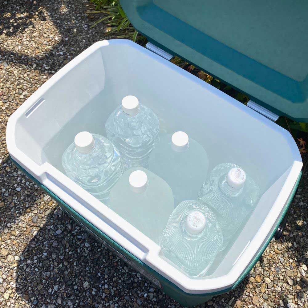 Coleman Extreme Cooler Cooling performance for outdoor activities and - camping.