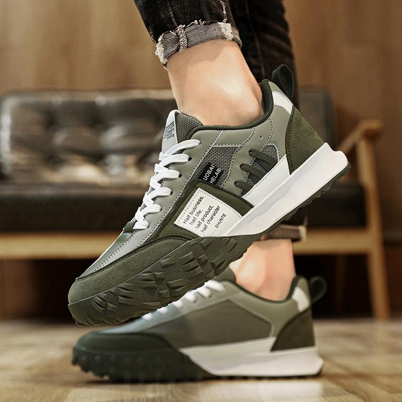 Men's shoes summer breathable 2025 new youth sports and leisure shoes non-slip wear-resistant mesh shoes Korean version trendy shoes men