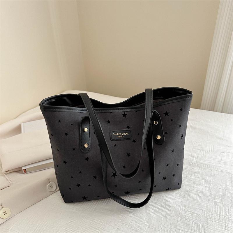 

Trendy 2024 Summer Large Capacity Everyday Tote Bag Fashionable Shoulder Bag With Stylish Stitching Star