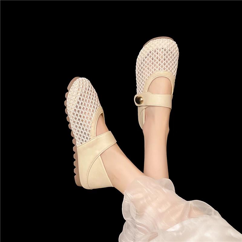 Fashion Flat Versatile Mesh Women Outside Breathable Wrapped Head Soft Sole Two-Wear Slippers Hollow Summer New Sandals