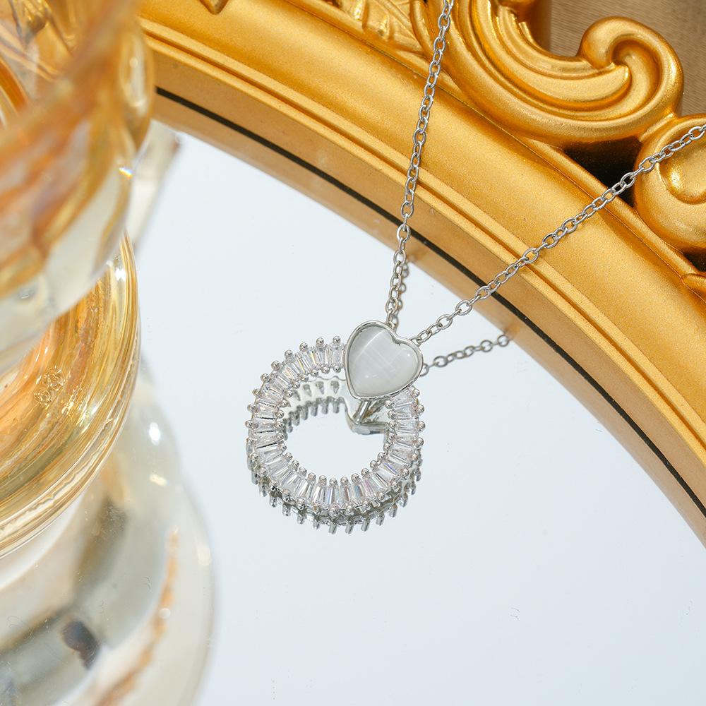 

Light Luxury Love Cat Eye New Versatile Zircon Circle Earring Necklace Set