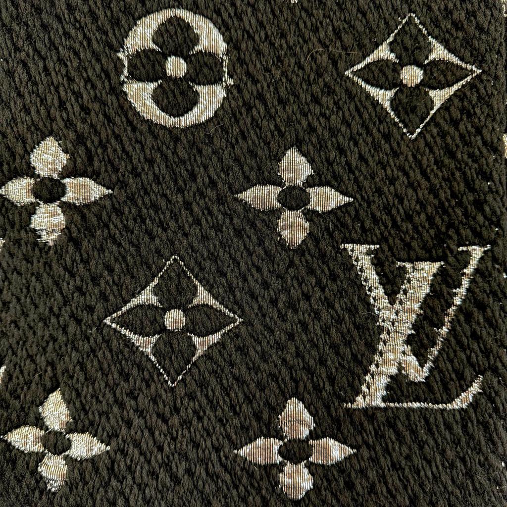 Great LOUIS VUITTON Scarf Escalp Logomania Shine With fringe wool Women M75833 Used