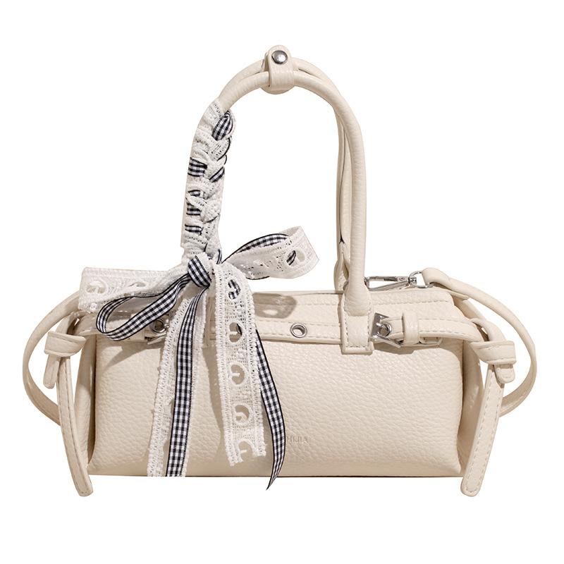 Korean popular fashion niche locomotive style simple portable baguette bag versatile high texture foreign style messenger women's bag