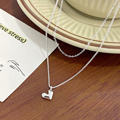 Malý dvouvrstvý trojrozměrný náhrdelník s motivem lásky pro ženy, lehký luxus, módní design, temperament a náhrdelník