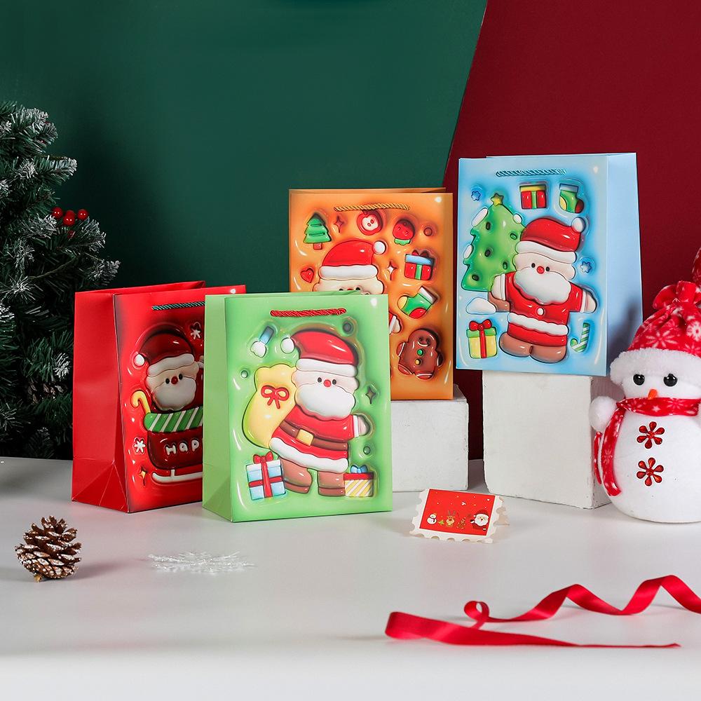 Cartoon Santa Gift Packaging Fade-Resistant 3d Christmas Gift Bag Creative Holiday Bag Sturdy Christmas Paper Bag For Party