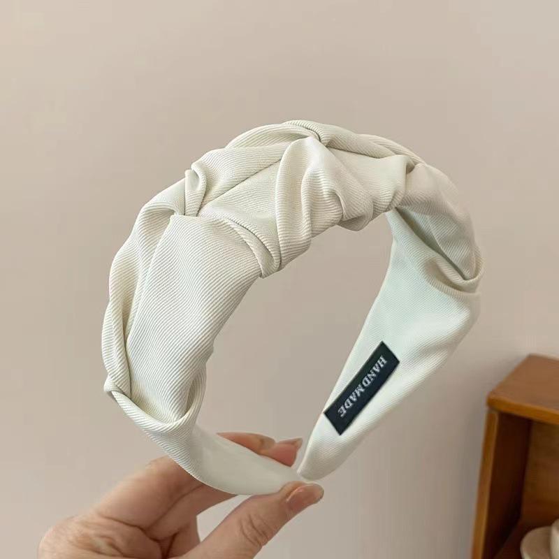 Women's Retro Korean Christmas Headband: High-End Autumn/Winter Hair Jewelry & Versatile Accessory