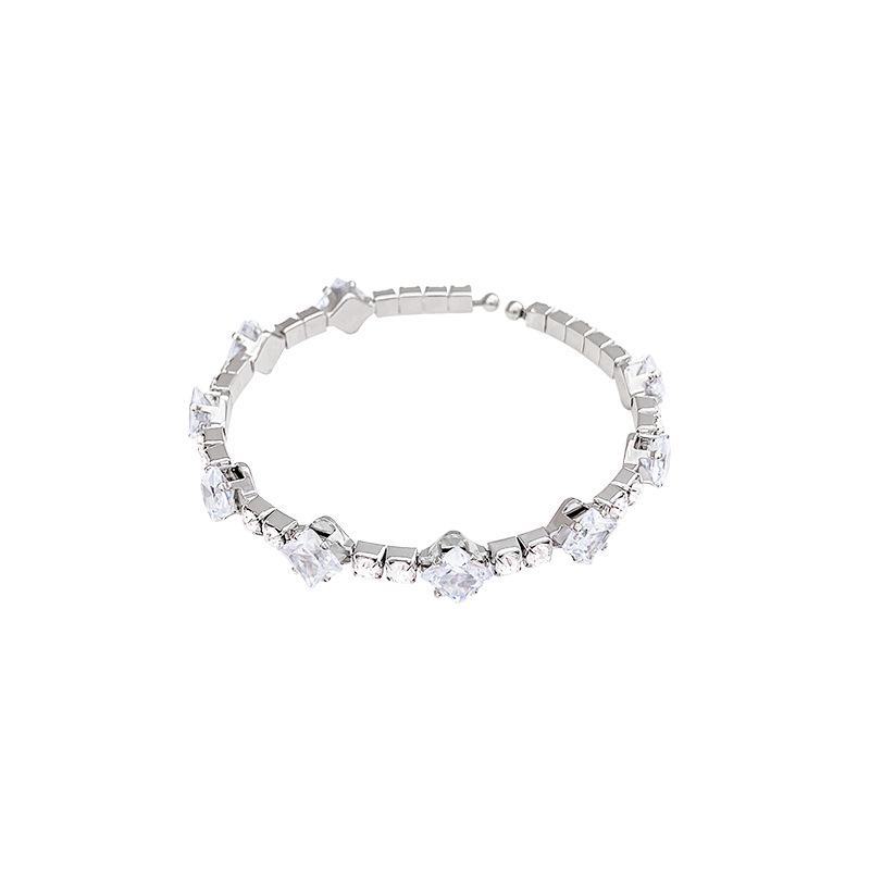Nádherný korejský zirkonový náramek pro ženy - super lesklý, všestranný a elegantní; Internetový styl celebrit plný diamantový vzhled.
