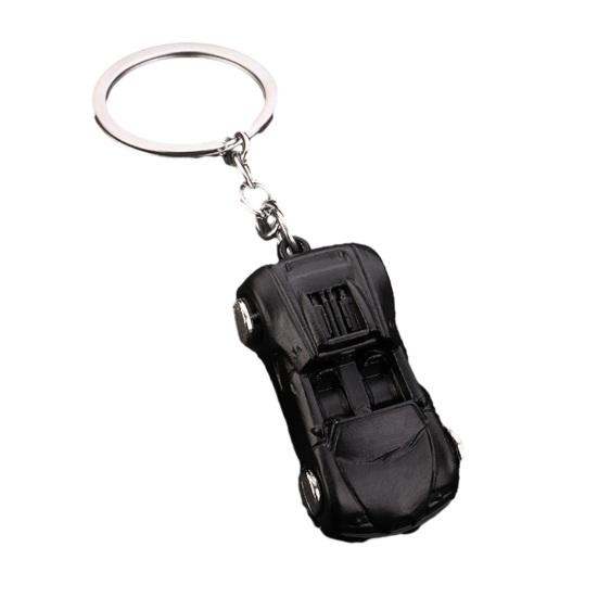 Keychain with Car Model Pendant Design Durable Alloy Car Shape Keyring Easy Carry Bag Charms for Car Fans чёрный