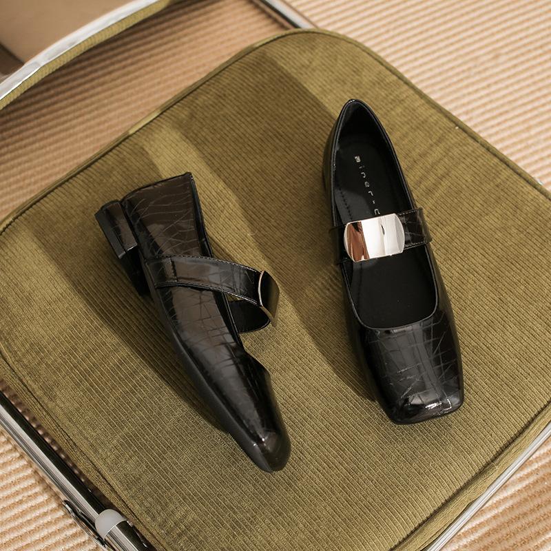 2301 Flat Shoes Women's Thick Heel New Square Head Silver Word with Mary Jane Shoes French Low Heel Light Mouth Single Shoes