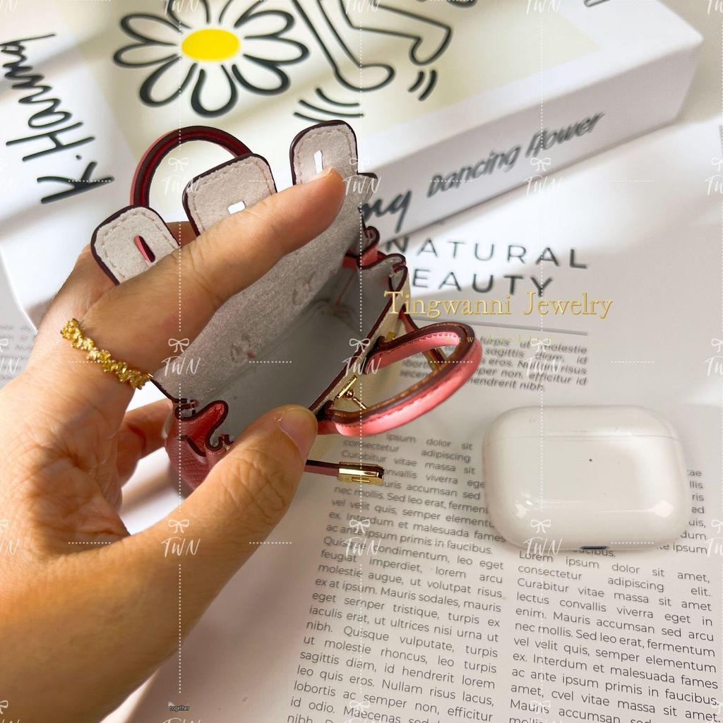 Modny mini breloczek do torebki: Uroczy Pouch na Słuchawki, Portmonetka i Breloczek do Kluczy Samochodowych dla Kobiet