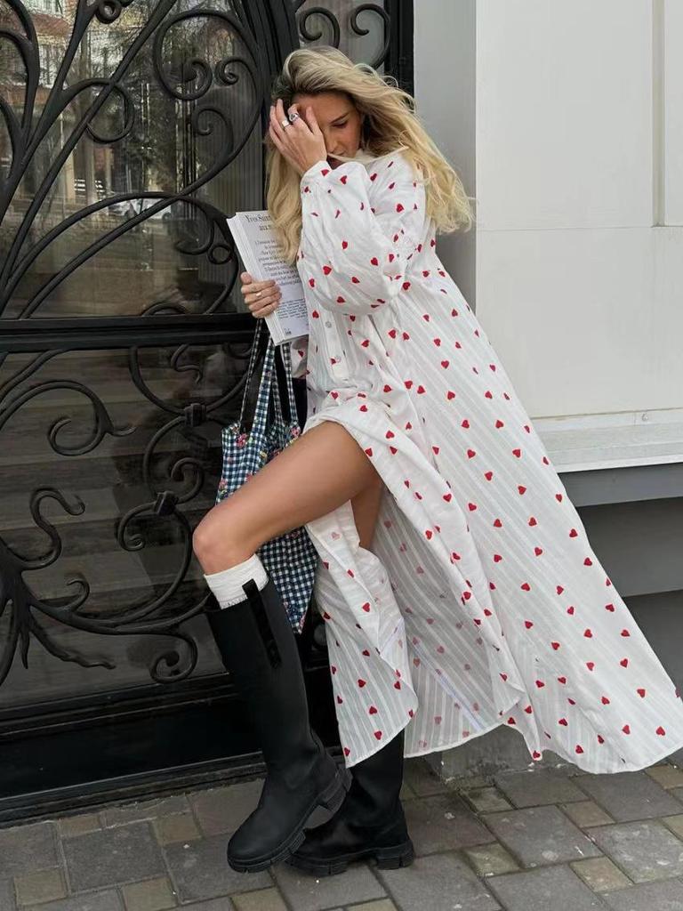 Camisón cómodo de manga larga con estampado de amor otoñal