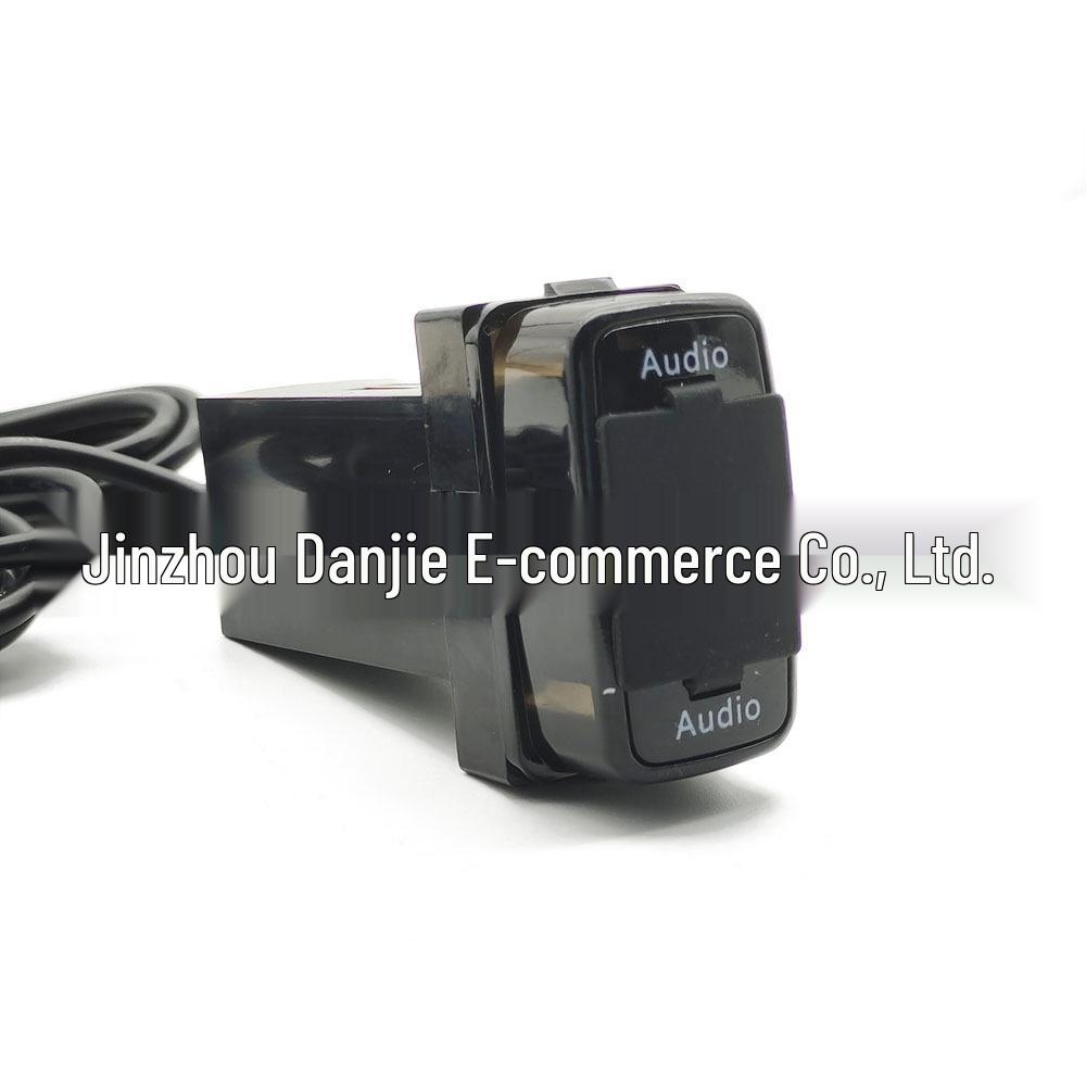 USB Car Audio Connector Charger for Mitsubishi Pajero Sport (2011-2015)