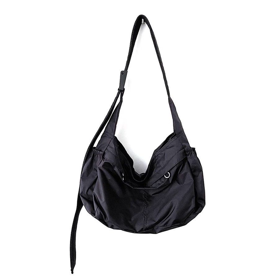 Nylon Shoulder Bag Women Casual Crossbody Bag Lightweight Waterproof Hobo Bag Large Capacity Half Moon Handbag