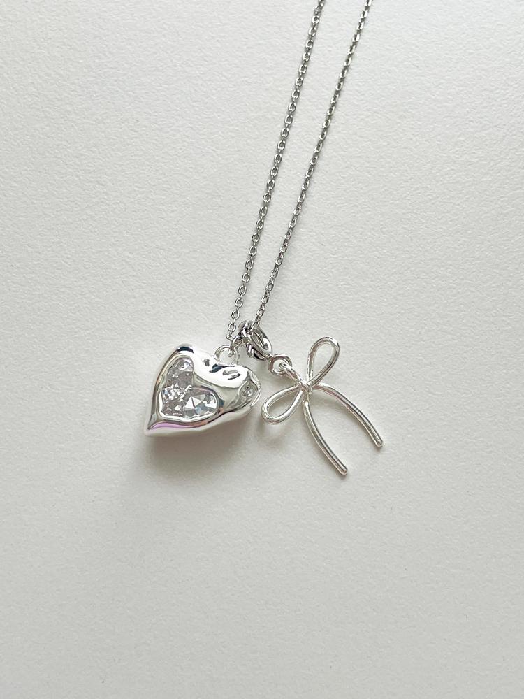 Elyona Ribbon Charm Pendant