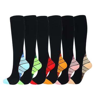 Socken & Strümpfe – Stulpen, Kniestrümpfe & Gamaschen