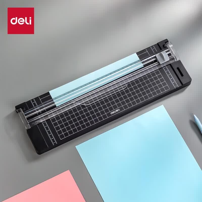 Deli Mini Portable A4 Paper Cutter CN plug (adapter included)