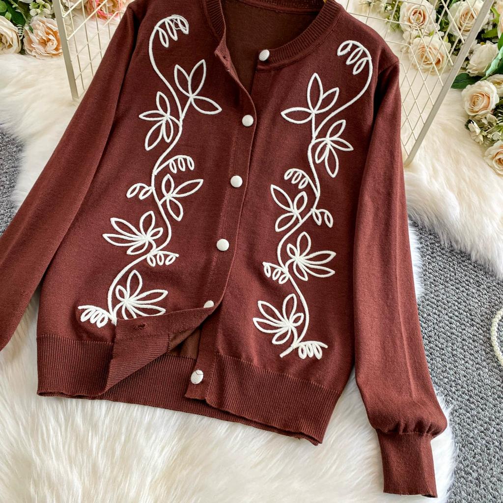 Autumn Winter Women O-neck Vintage Embroidery Flower Knitted Sweater Single Breasted Cardigans Tops