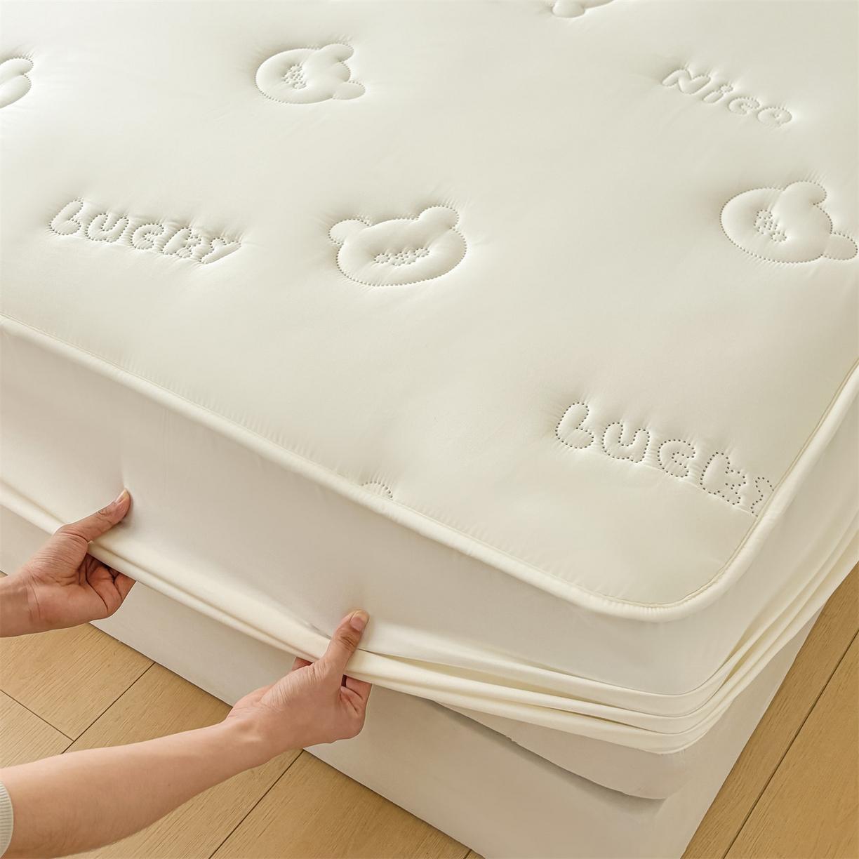 

Ultrasonic Quilted Queen Fitted Sheet Waterproof King Mattress Protector with Elastic Band Anti-Mite Soft Breathable Bed Cover Single 90x200x30cm брудно-білий