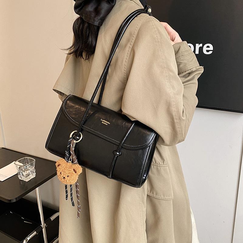 Wholesale popular fashion retro style Maillard armpit envelope bag high sense niche versatile foreign style shoulder bag women