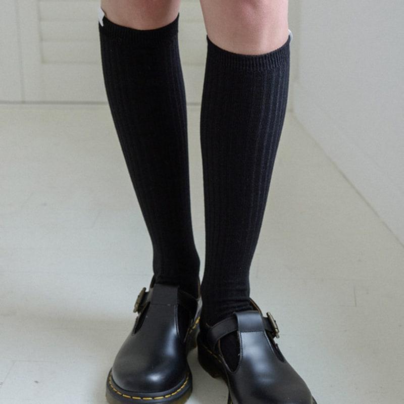 LETTER FROM MOON Letters Soft Knee-High Socks (4 colors)