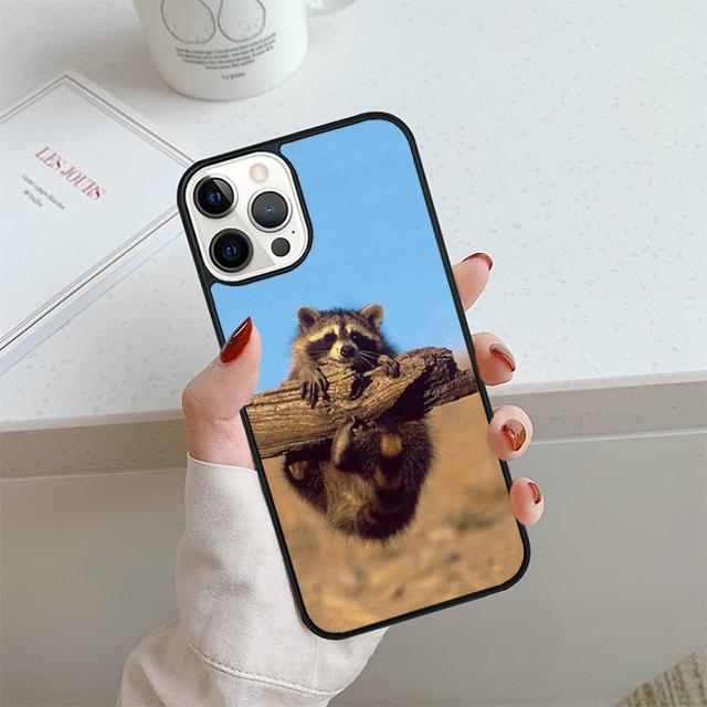 Raccoon Unique Design Phone Case For iPhone 17 Air 13 12 14 15 16  Cover For Apple 14 15 16 Pro Max Plus Coque
