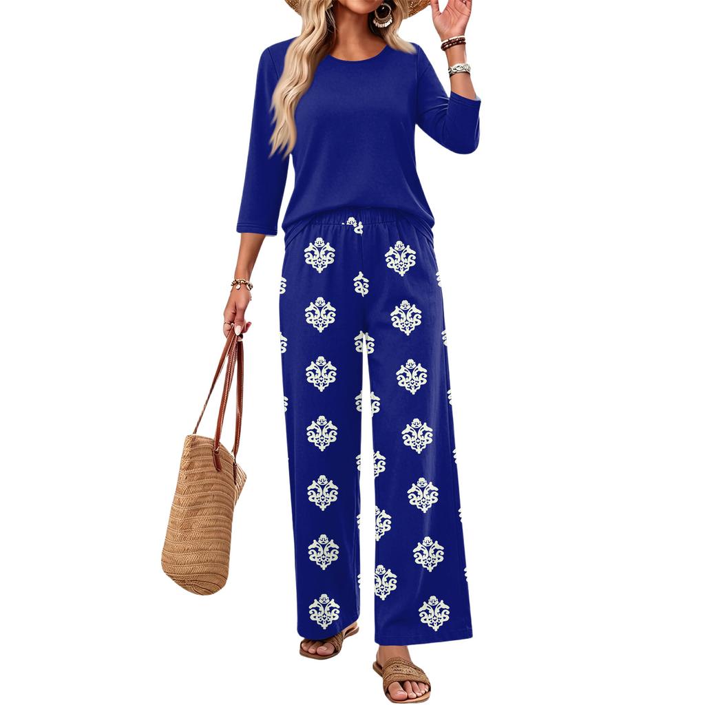 Women's Casual Two Piece Set Round Neck Loose Fit Top with Three Quarter Sleeves and Wide Leg Printed Pants Lounge Wear Set