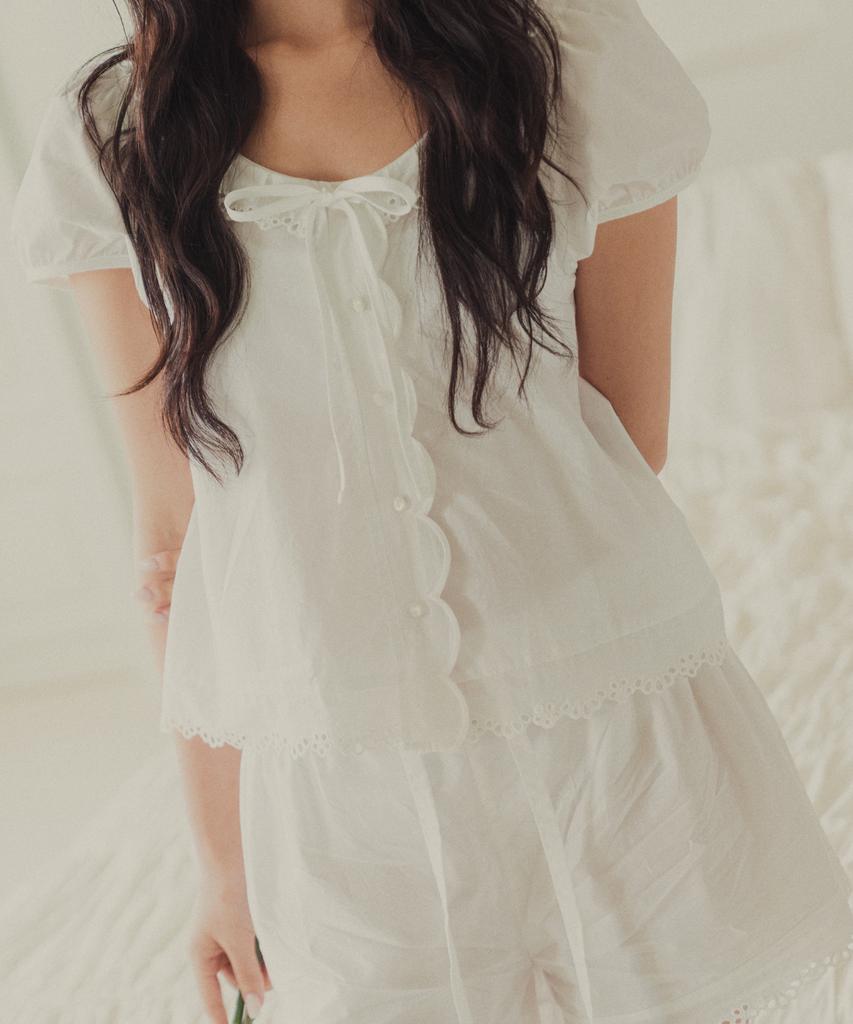 Dolosiwa Adorable Punched Lace Pajama Set