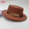 New Belt Buckle Woolen Hat British Retro Autumn and Winter Hat Men's and Women's Trendy Versatile Wide-brimmed Flat Top Top Top Hat