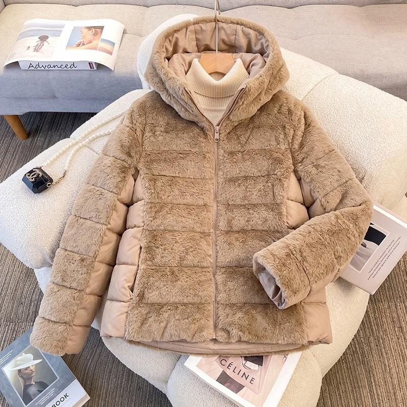 Womens Short Winter Coat With Faux Fur Trim Panel Design Hooded Cotton Puffer Jacket Cold Weather