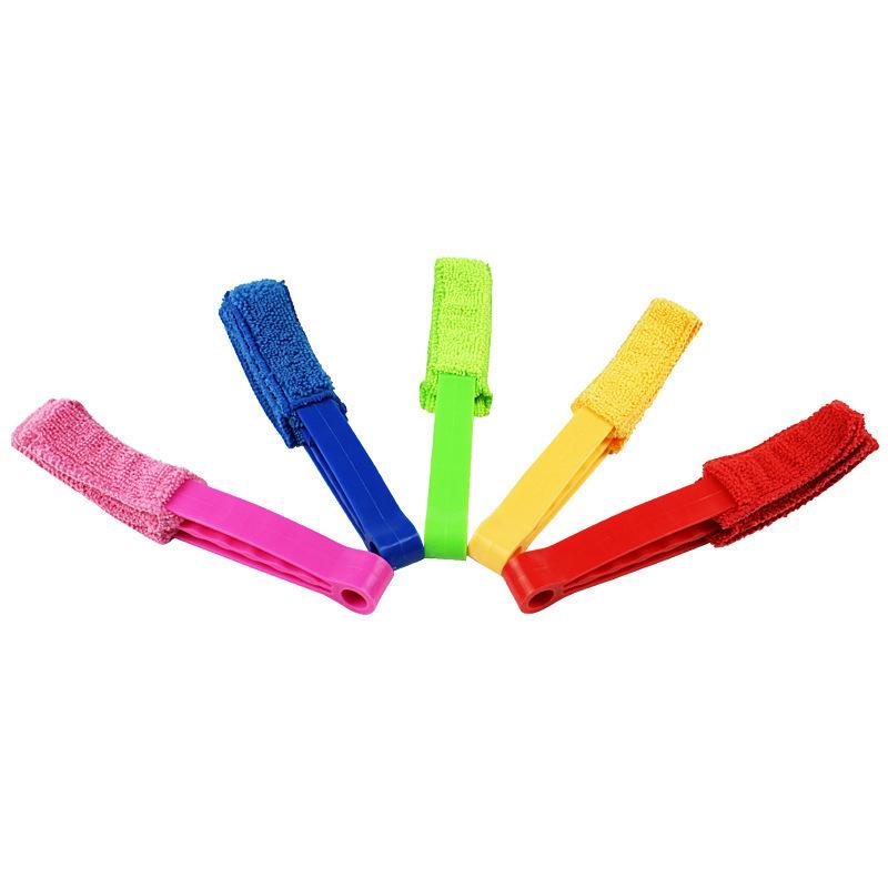 3-in-1 Car Vent & Blind Cleaning Brush with Dust Removal Cloth